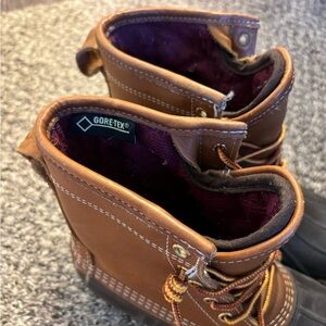 Great condition L.L. Bean gore-Tex lined duck boots